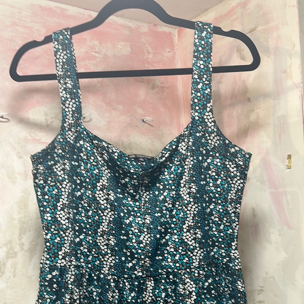 Floral Patterned Sleeveless Dress